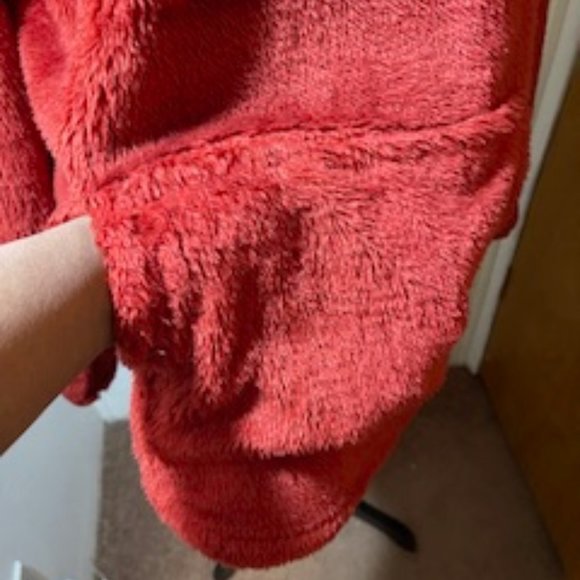 NWT, REAL ESSENTIALS SHERPA PULLOVER - Picture 4 of 6